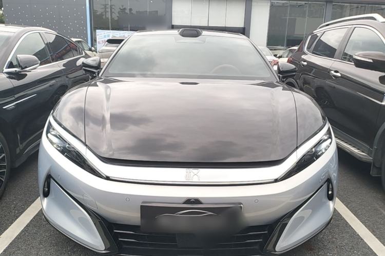Used BYD Han L 2025 EV Four-Wheel Drive LiDAR Flagship Model Front