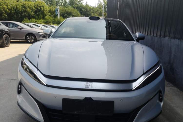 Used BYD Han L 2025 EV Four-Wheel Drive LiDAR Flagship Model Front