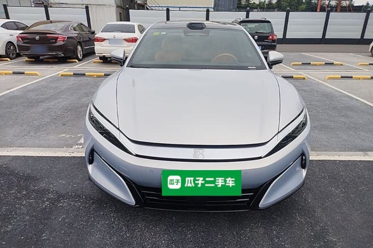 Used BYD Han L 2025 EV Four-Wheel Drive LiDAR Flagship Model Front