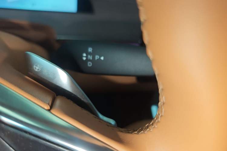 Used BYD Han L 2025 EV Four-Wheel Drive LiDAR Flagship Model Gear Lever