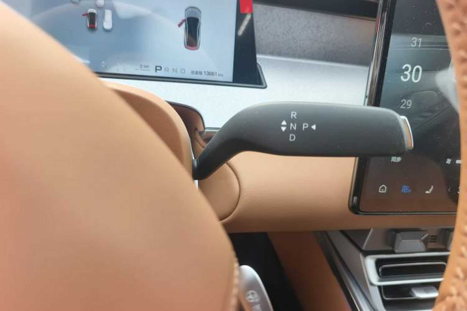 Used BYD Han L 2025 EV 701KM LiDAR Deluxe Edition Gear Lever