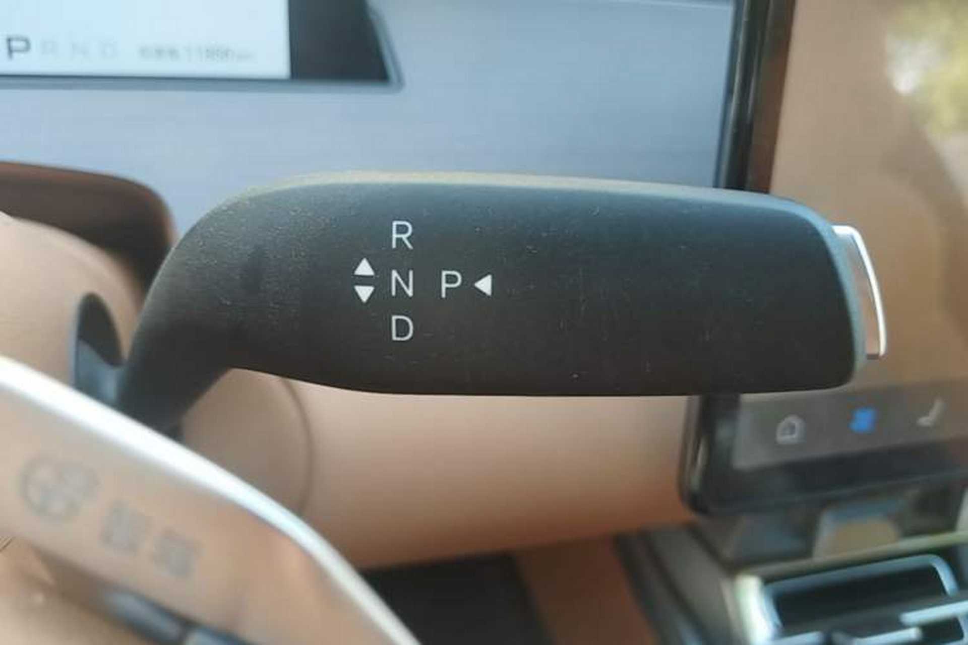 Used BYD Han L 2025 EV Four-Wheel Drive LiDAR Flagship Model Gear Lever