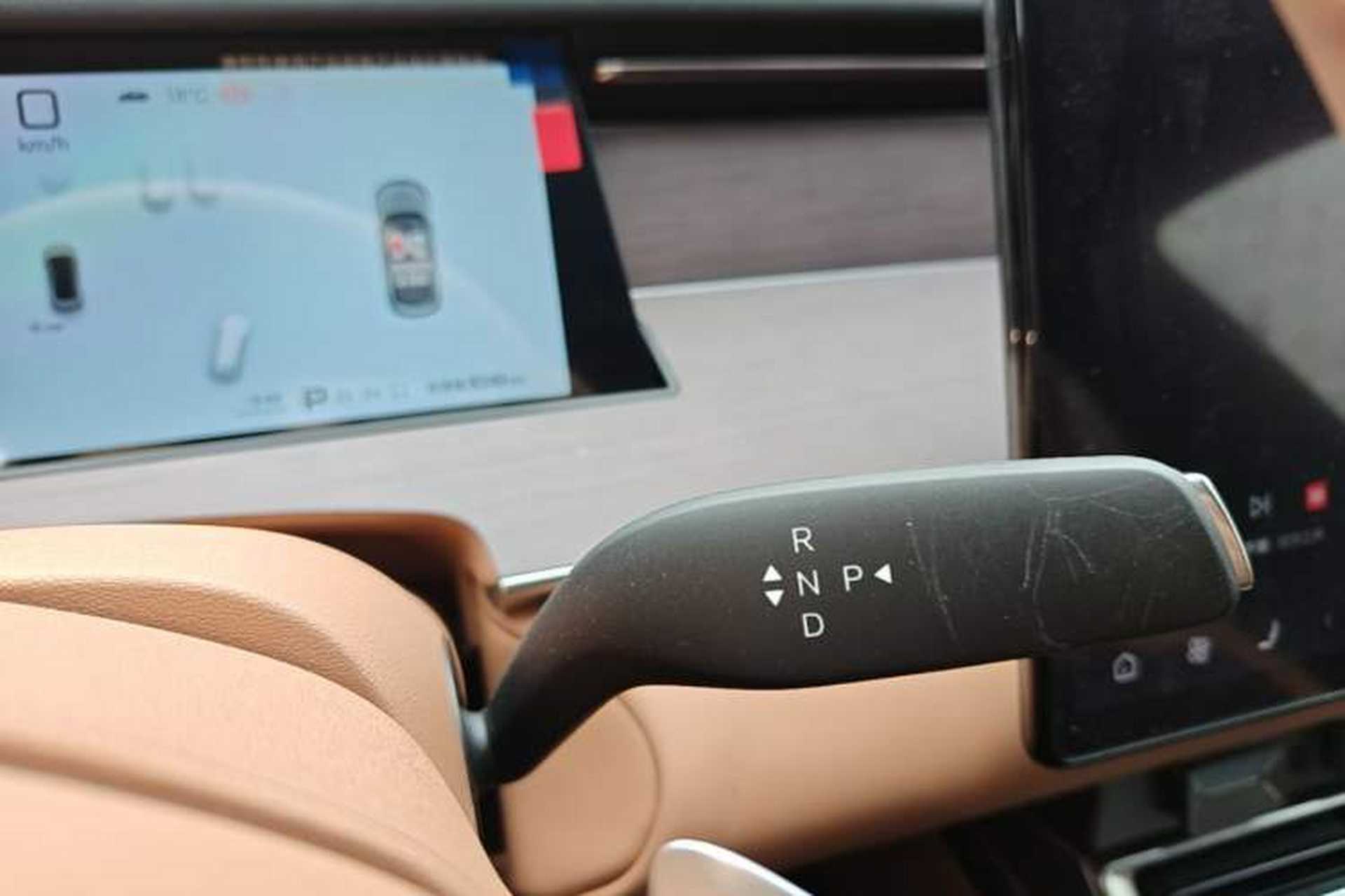 Used BYD Han L 2025 EV Four-Wheel Drive LiDAR Flagship Model Gear Lever