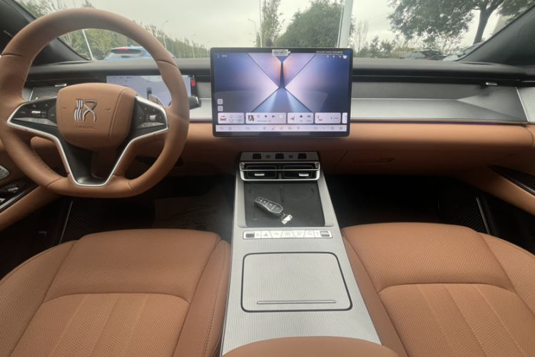 Used BYD Han L 2025 DM-i 200KM LiDAR Luxury Model Instrument Cluster