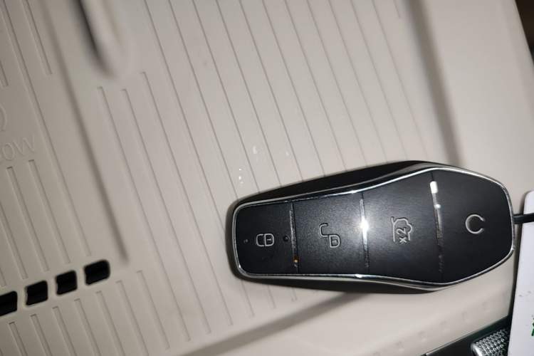 Used BYD Han L 2025 EV 701KM LiDAR Deluxe Edition Interior 1