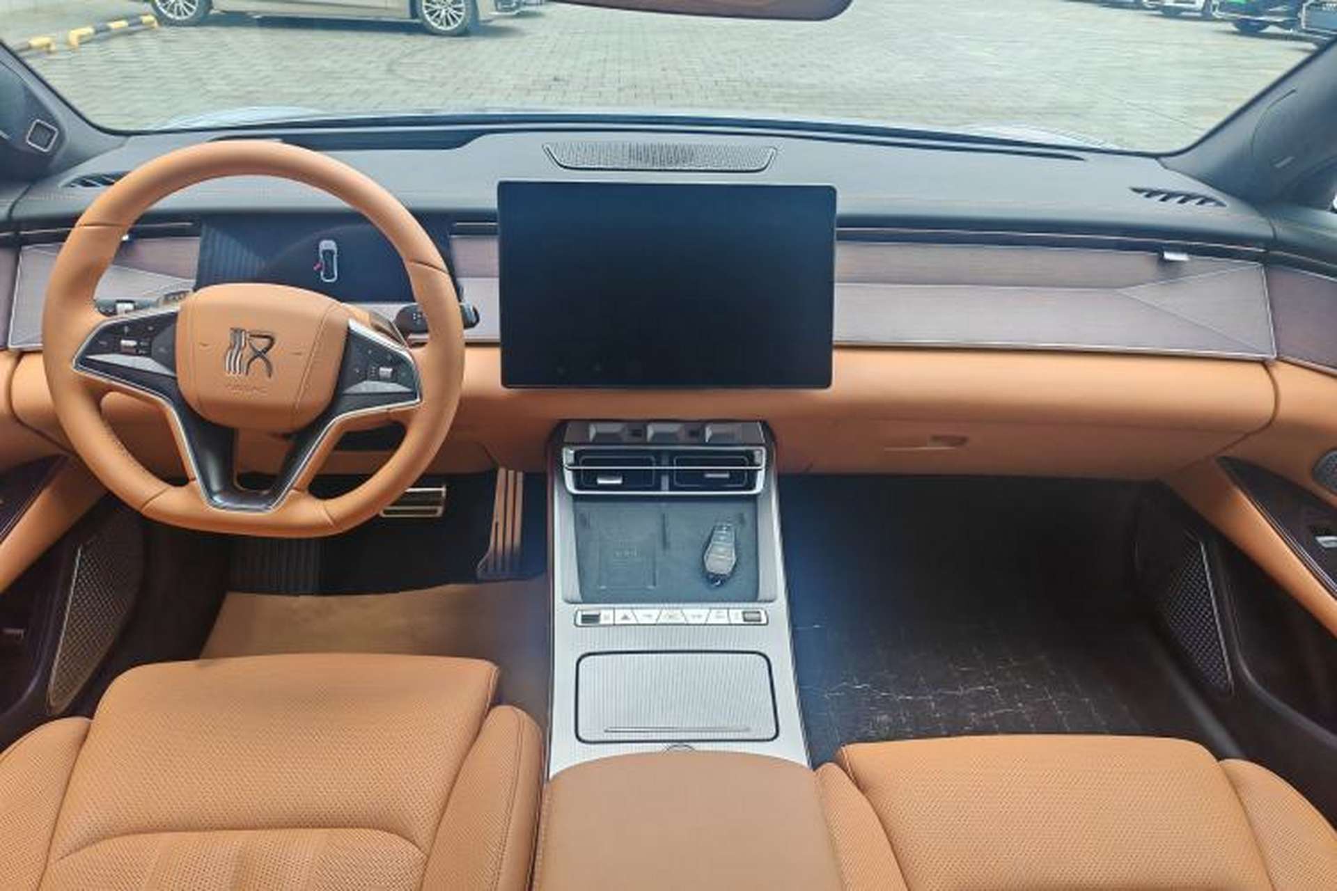 Used BYD Han L 2025 EV Four-Wheel Drive LiDAR Flagship Model Interior 1