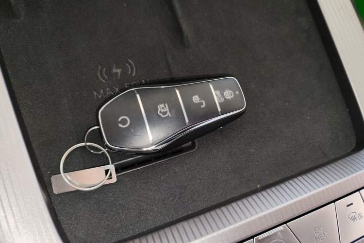 Used BYD Han L 2025 DM-i 200km LiDAR Flagship Model Interior 1