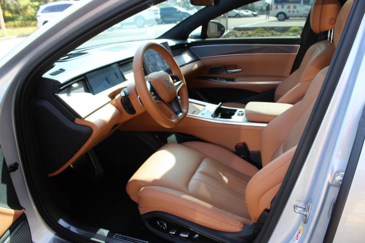 Used BYD Han L 2025 EV Four-Wheel Drive LiDAR Flagship Model Interior 5