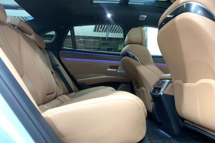 Used BYD Han L 2025 EV Four-Wheel Drive LiDAR Flagship Model Interior 6