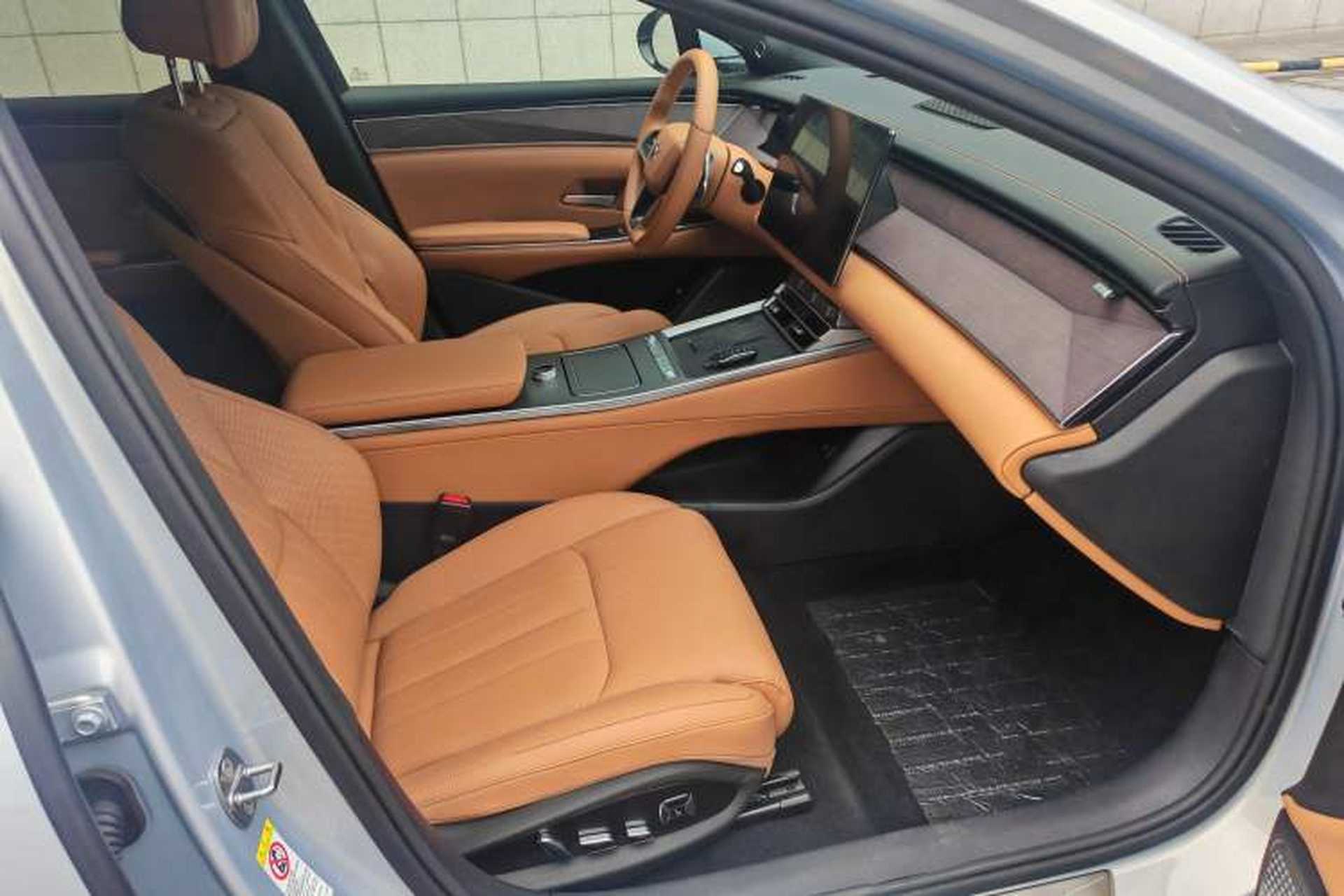Used BYD Han L 2025 EV Four-Wheel Drive LiDAR Flagship Model Interior 6