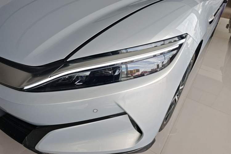 Used BYD Han L 2025 EV Four-Wheel Drive LiDAR Flagship Model Left Front Headlight