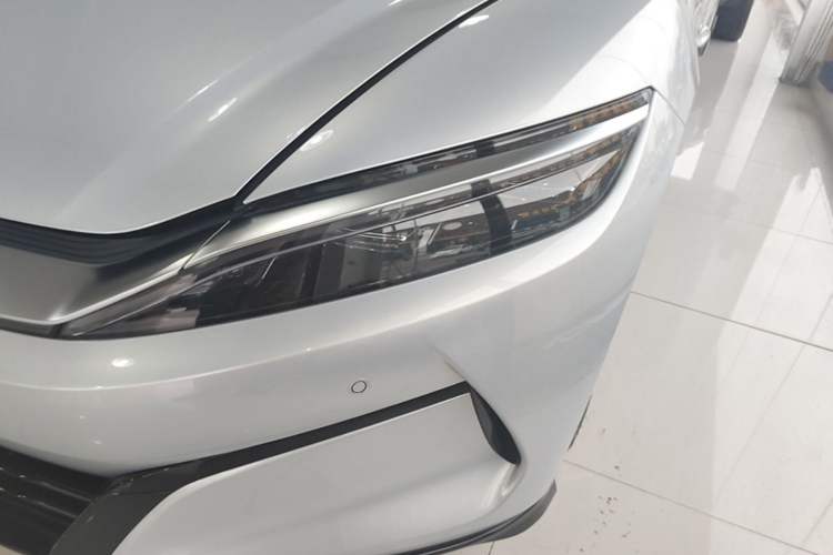 Used BYD Han L 2025 EV Four-Wheel Drive LiDAR Flagship Model Left Front Headlight