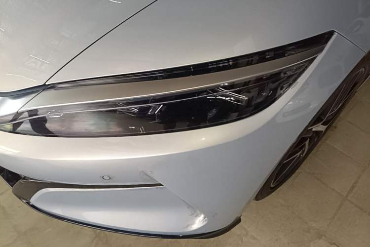 Used BYD Han L 2025 EV Four-Wheel Drive LiDAR Flagship Model Left Front Headlight