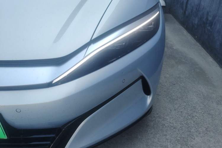 Used BYD Han L 2025 EV Four-Wheel Drive LiDAR Flagship Model Left Front Headlight