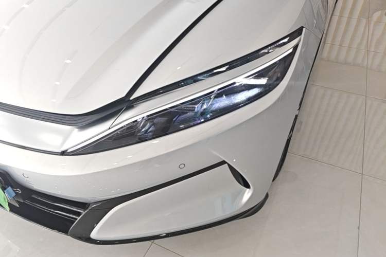 Used BYD Han L 2025 EV Four-Wheel Drive LiDAR Flagship Model Left Front Headlight