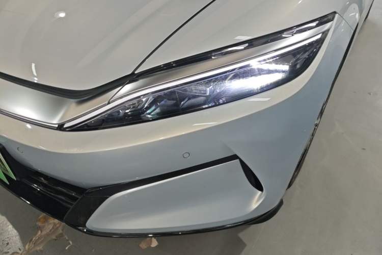 Used BYD Han L 2025 EV 701KM LiDAR Deluxe Edition Left Front Headlight