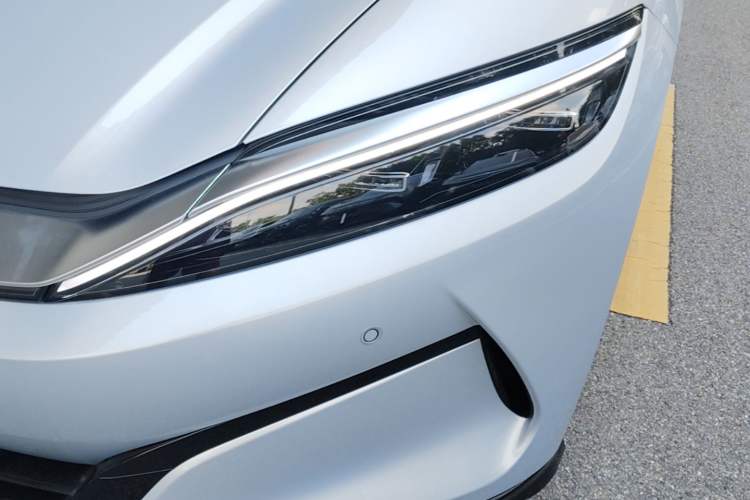 Used BYD Han L 2025 EV Four-Wheel Drive LiDAR Flagship Model Left Front Headlight