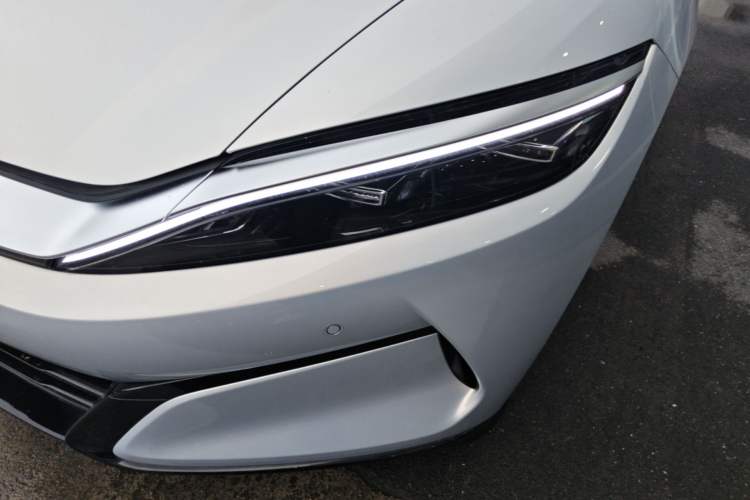 Used BYD Han L 2025 EV Four-Wheel Drive LiDAR Flagship Model Left Front Headlight