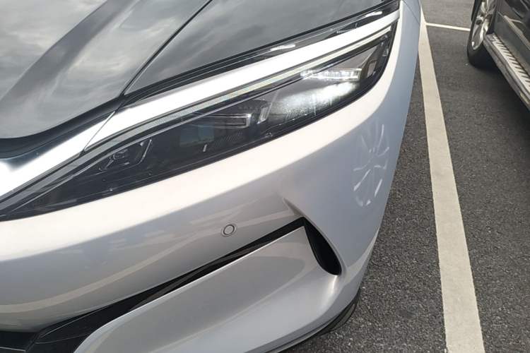 Used BYD Han L 2025 EV Four-Wheel Drive LiDAR Flagship Model Left Front Headlight