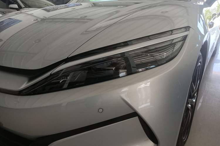 Used BYD Han L 2025 EV Four-Wheel Drive LiDAR Flagship Model Left Front Headlight