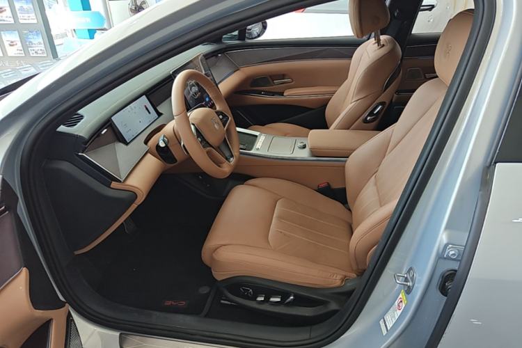 Used BYD Han L 2025 EV Four-Wheel Drive LiDAR Flagship Model Left Front Seat