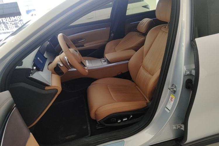 Used BYD Han L 2025 EV Four-Wheel Drive LiDAR Flagship Model Left Front Seat