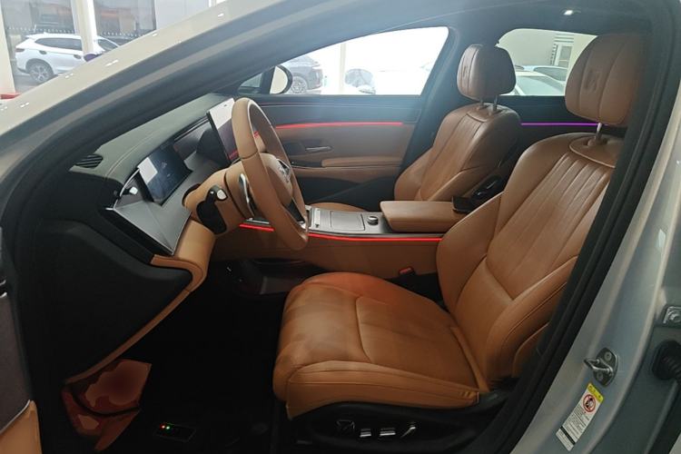 Used BYD Han L 2025 EV Four-Wheel Drive LiDAR Flagship Model Left Front Seat