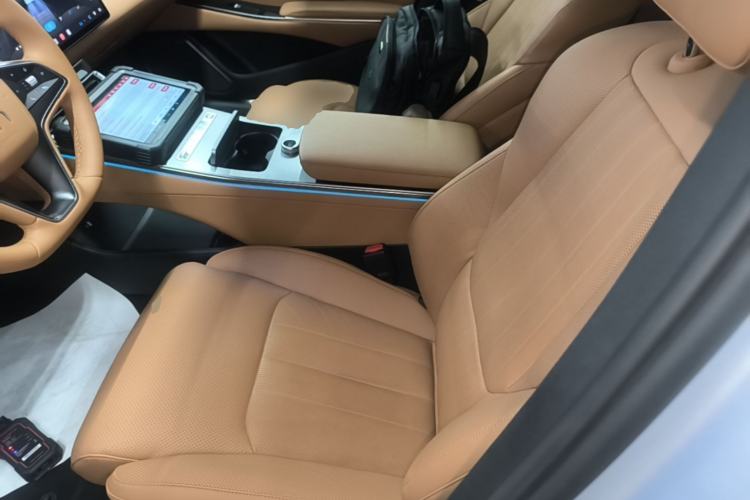 Used BYD Han L 2025 EV Four-Wheel Drive LiDAR Flagship Model Left Front Seat