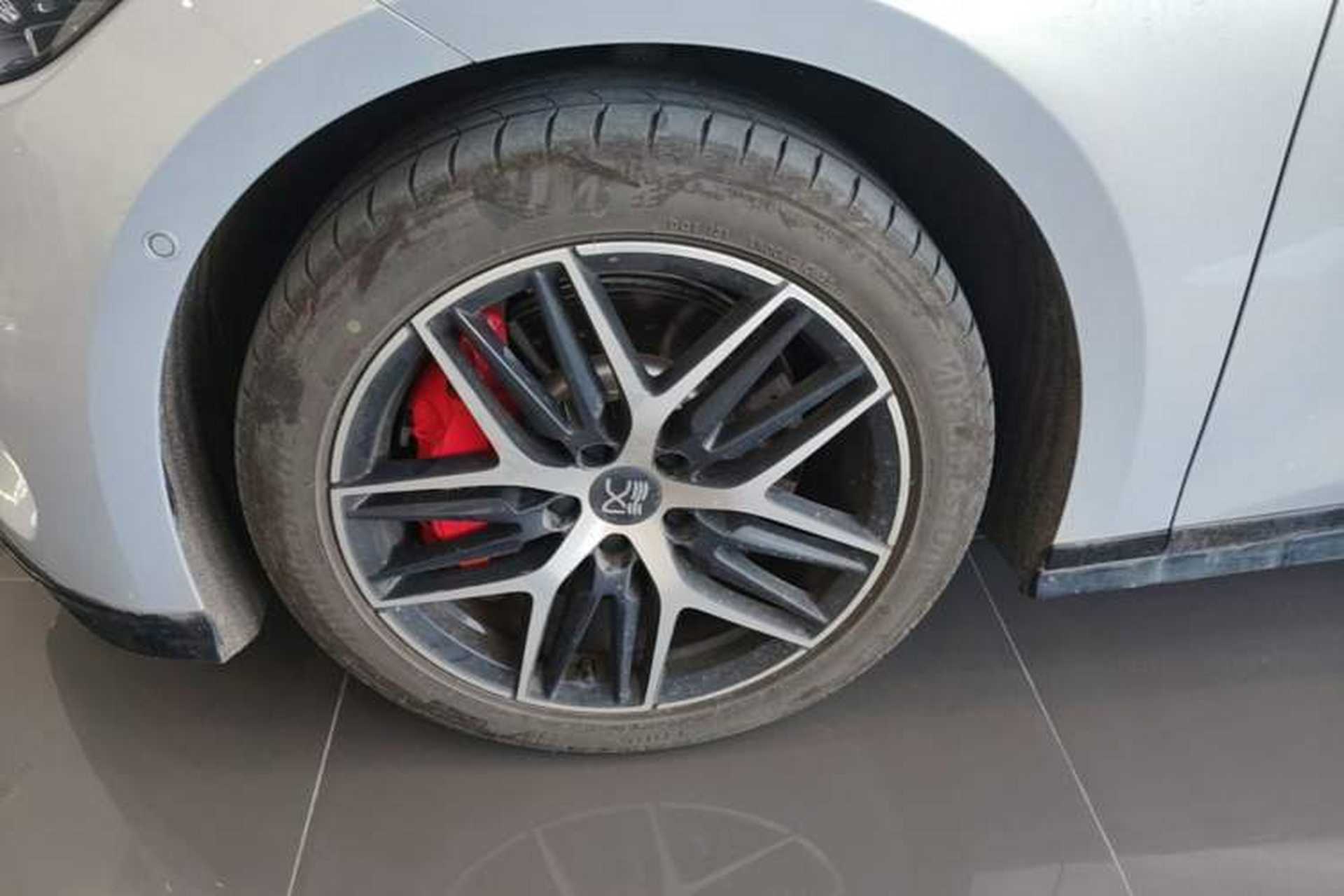 Used BYD Han L 2025 EV Four-Wheel Drive LiDAR Flagship Model Left Front Wheel Hub