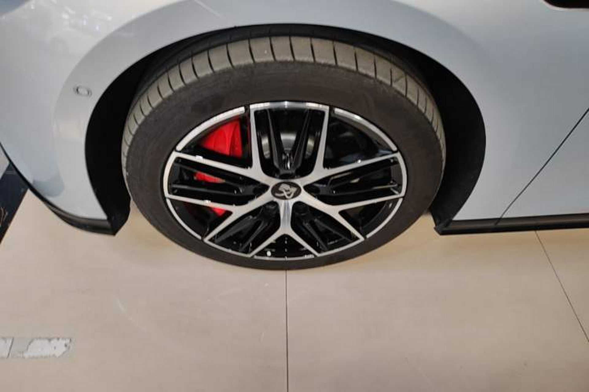 Used BYD Han L 2025 EV Four-Wheel Drive LiDAR Flagship Model Left Front Wheel Hub