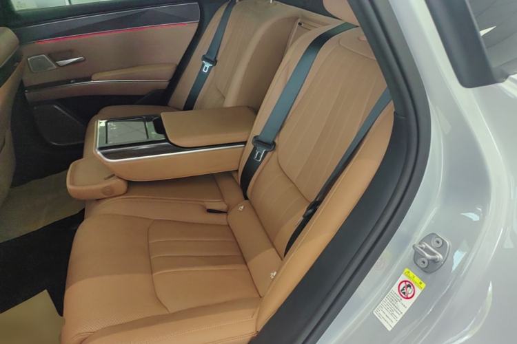 Used BYD Han L 2025 EV Four-Wheel Drive LiDAR Flagship Model Left Rear Seat