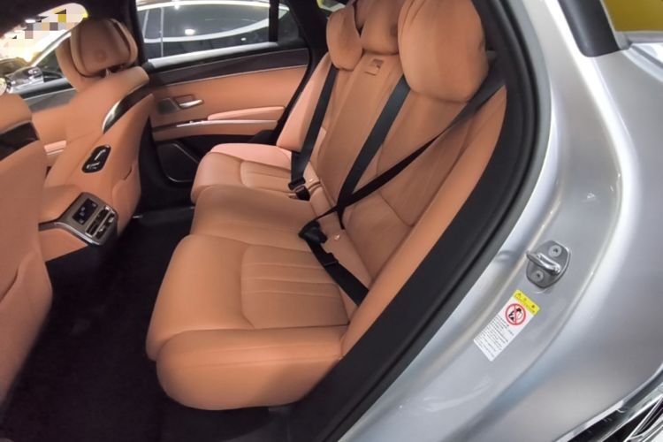 Used BYD Han L 2025 EV Four-Wheel Drive LiDAR Flagship Model Left Rear Seat