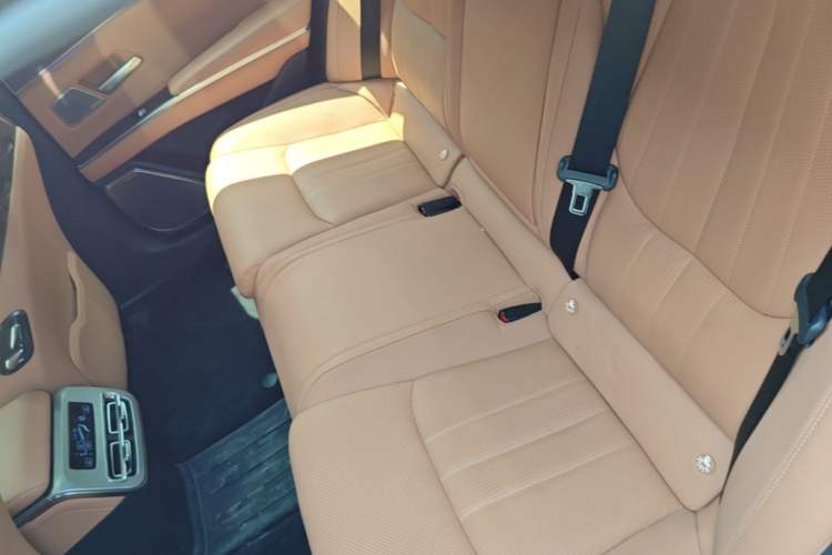 Used BYD Han L 2025 EV Four-Wheel Drive LiDAR Flagship Model Left Rear Seat