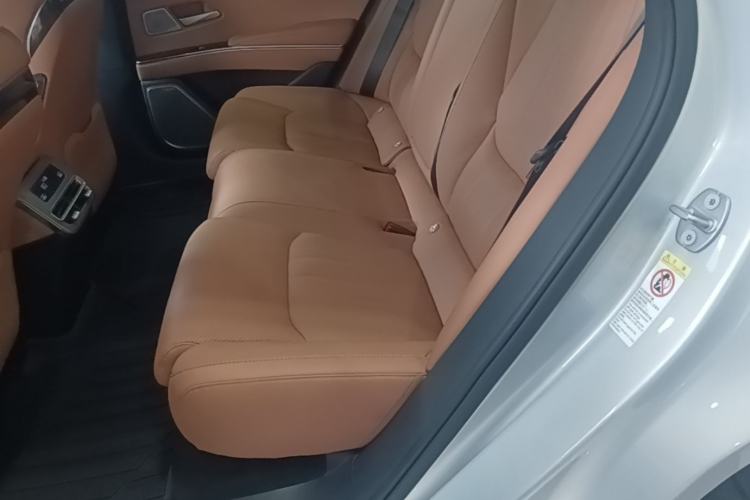 Used BYD Han L 2025 EV Four-Wheel Drive LiDAR Flagship Model Left Rear Seat
