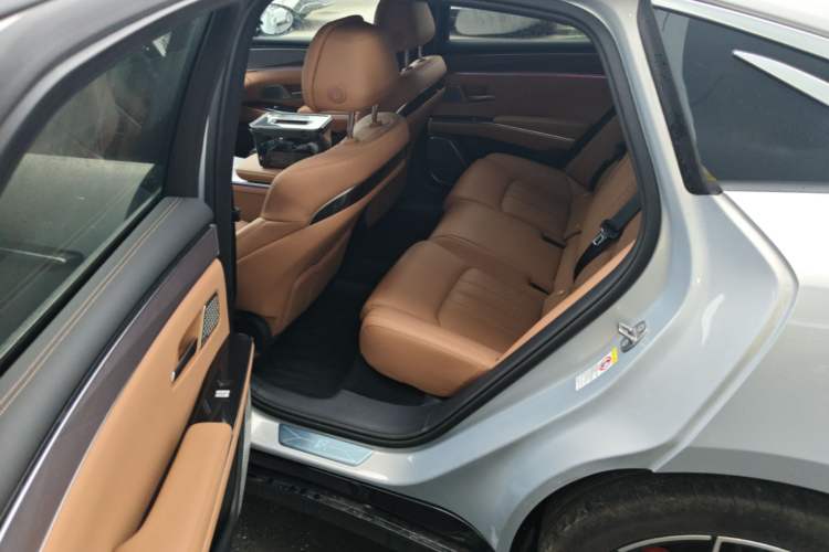 Used BYD Han L 2025 EV Four-Wheel Drive LiDAR Flagship Model Left Rear Seat