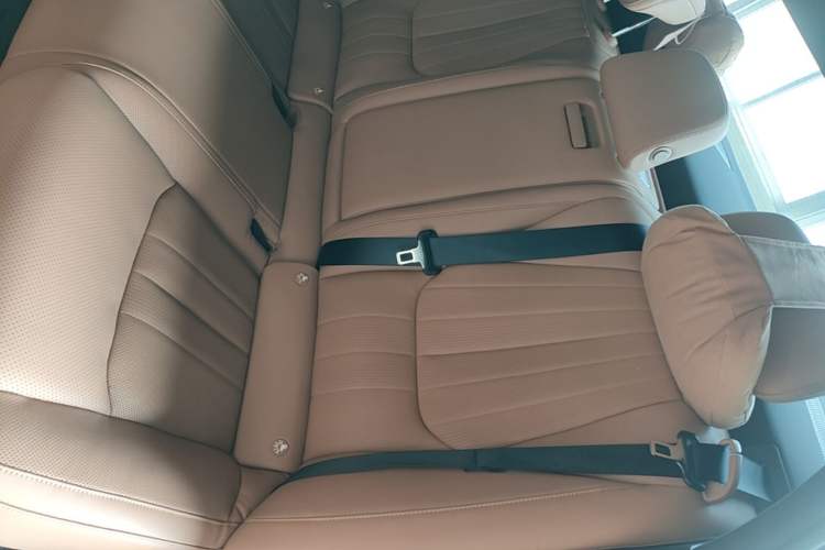 Used BYD Han L 2025 EV Four-Wheel Drive LiDAR Flagship Model Left Rear Seat