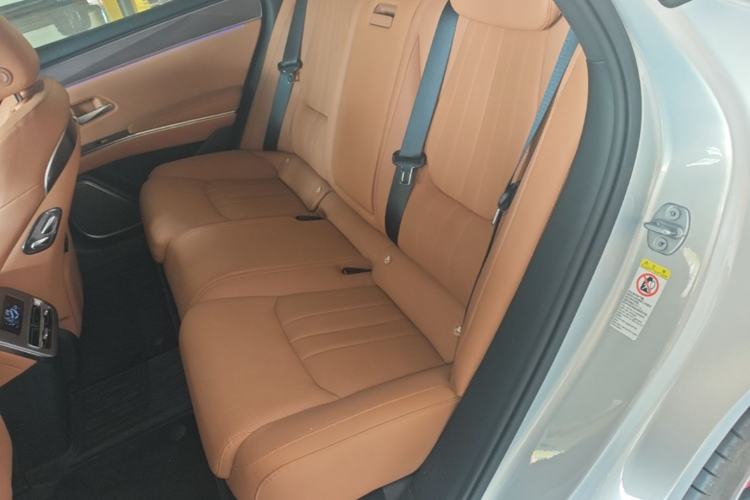 Used BYD Han L 2025 EV 701 km LiDAR Flagship Edition Left Rear Seat