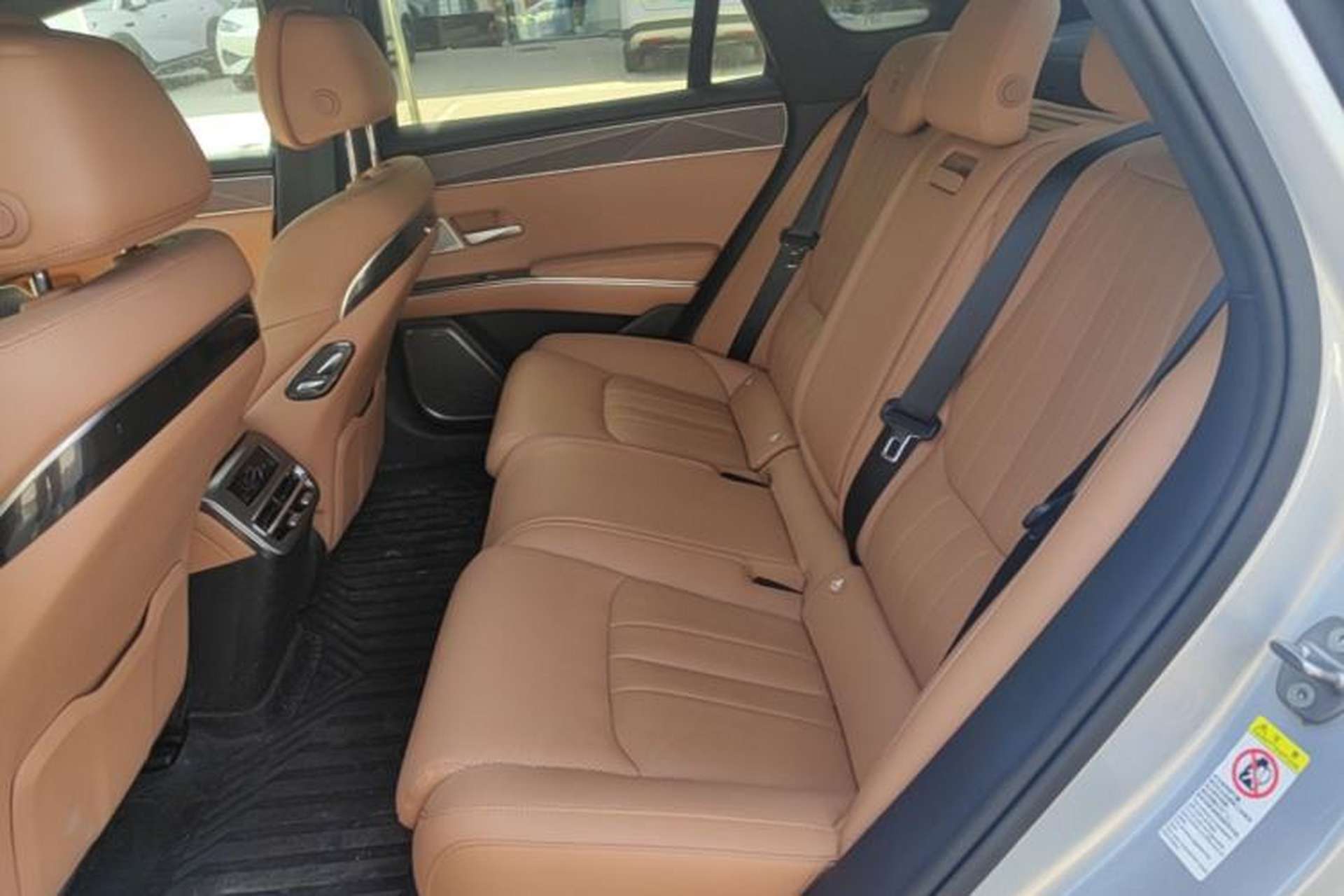 Used BYD Han L 2025 EV Four-Wheel Drive LiDAR Flagship Model Left Rear Seat
