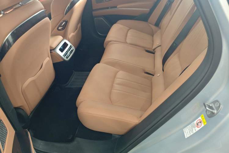 Used BYD Han L 2025 EV Four-Wheel Drive LiDAR Flagship Model Left Rear Seat