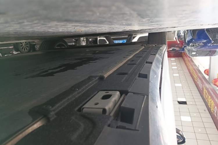 Used BYD Han L 2025 EV 701 km LiDAR Flagship Edition Left Side Sill