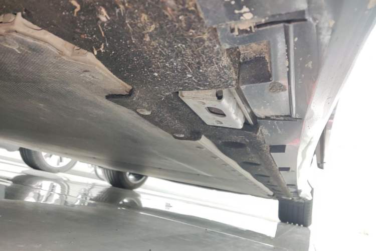 Used BYD Han L 2025 EV Four-Wheel Drive LiDAR Flagship Model Left Side Sill