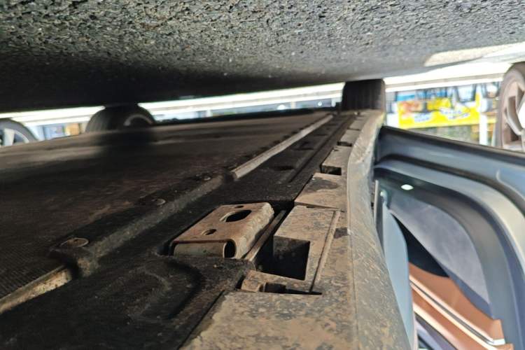 Used BYD Han L 2025 EV Four-Wheel Drive LiDAR Flagship Model Left Side Sill