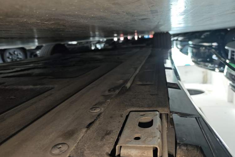 Used BYD Han L 2025 EV 701KM LiDAR Deluxe Edition Left Side Sill