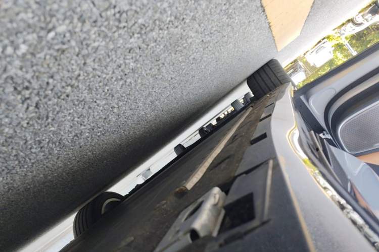 Used BYD Han L 2025 EV Four-Wheel Drive LiDAR Flagship Model Left Side Sill