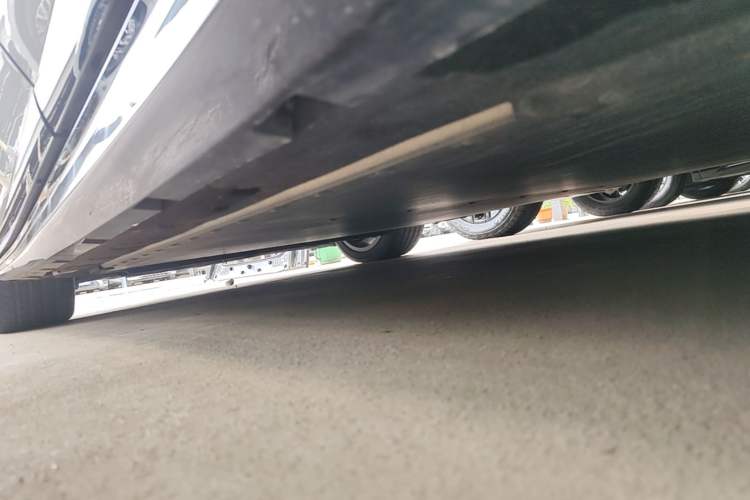Used BYD Han L 2025 EV Four-Wheel Drive LiDAR Flagship Model Left Side Sill