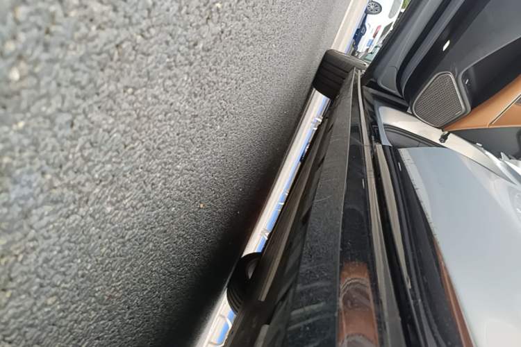 Used BYD Han L 2025 EV Four-Wheel Drive LiDAR Flagship Model Left Side Sill