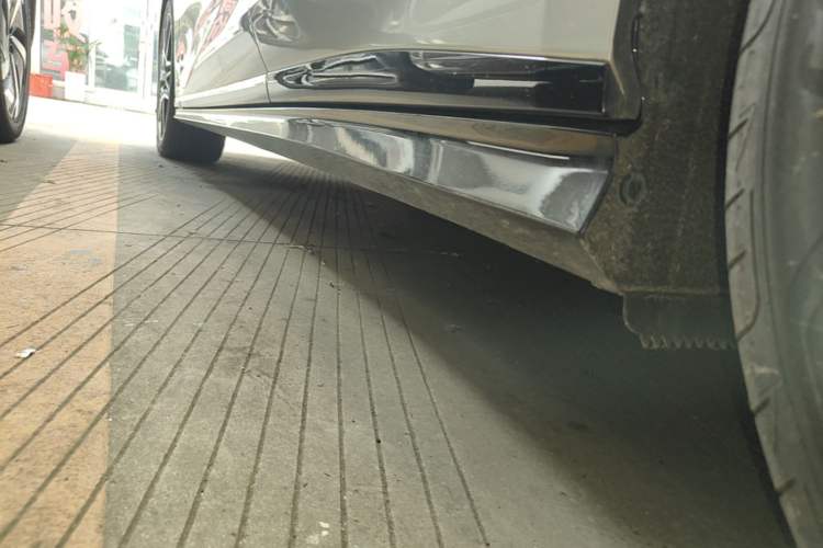 Used BYD Han L 2025 EV Four-Wheel Drive LiDAR Flagship Model Left Side Sill