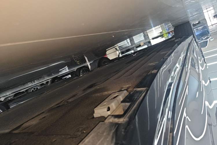 Used BYD Han L 2025 DM-i 200km LiDAR Flagship Model Left Side Sill