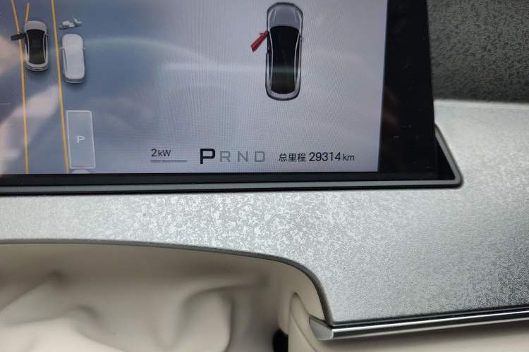 Used BYD Han L 2025 EV 701KM LiDAR Deluxe Edition Odometer Close Up