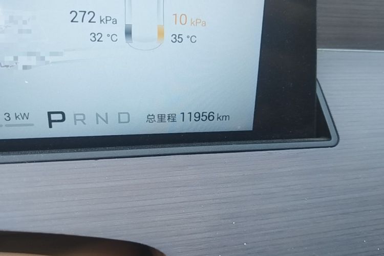 Used BYD Han L 2025 EV Four-Wheel Drive LiDAR Flagship Model Odometer Close Up